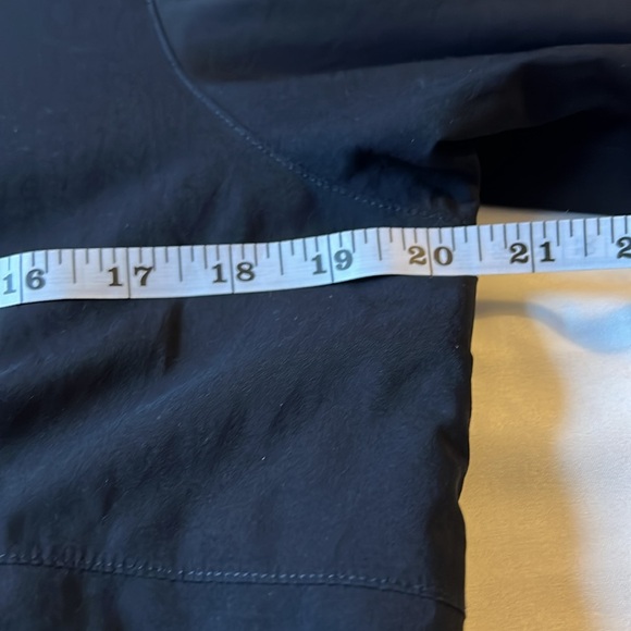 THE NORTH FACE Jacket Women’s Lightweight Small | Black Zip Pocket/Inside Pocket - Picture 7 of 8